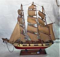 Modelo Caravela Clipper