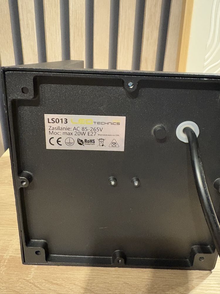 Nowa lampa elewacyjna LED
