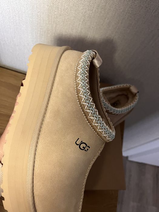 Ugg Tazz II Sand / Dusted Cocoa оригінал 24,5см