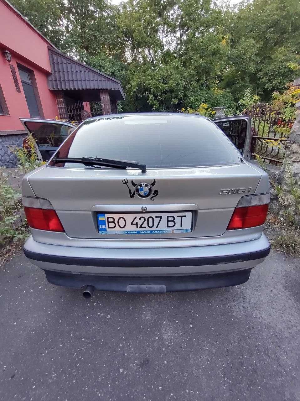 Продам BMW 316i 1999 року компакт