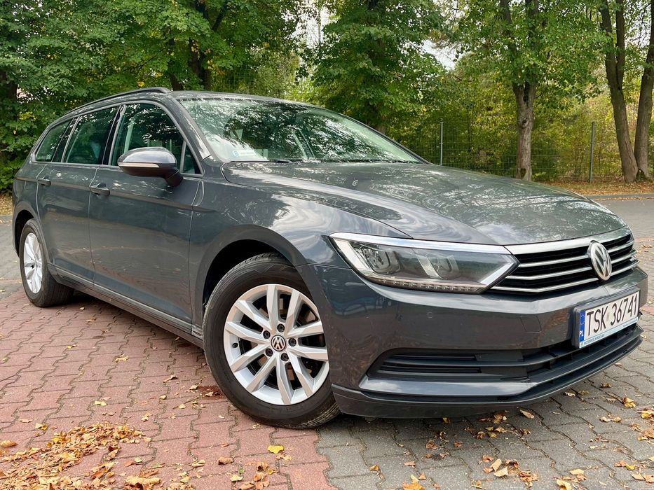 Volkswagen Passat Passat B8 Variant, pakiet business, krajowy, pełna historia, Aso,