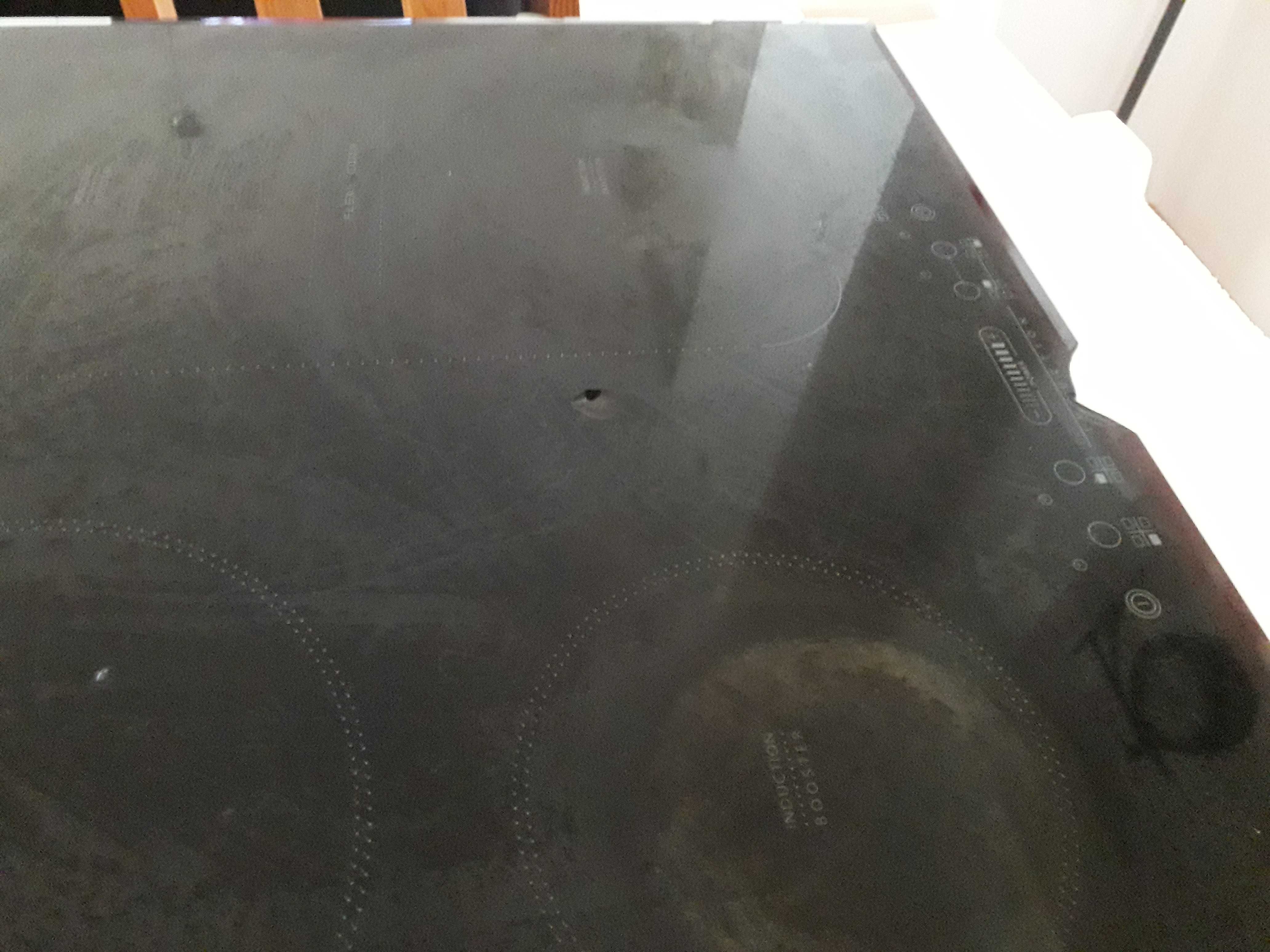 płyta indukcyjna  Whirlpool - uszkodzona