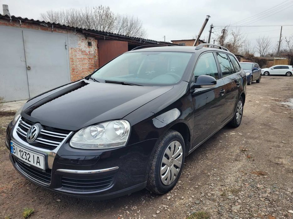 Автомобіль Volkswagen Golf