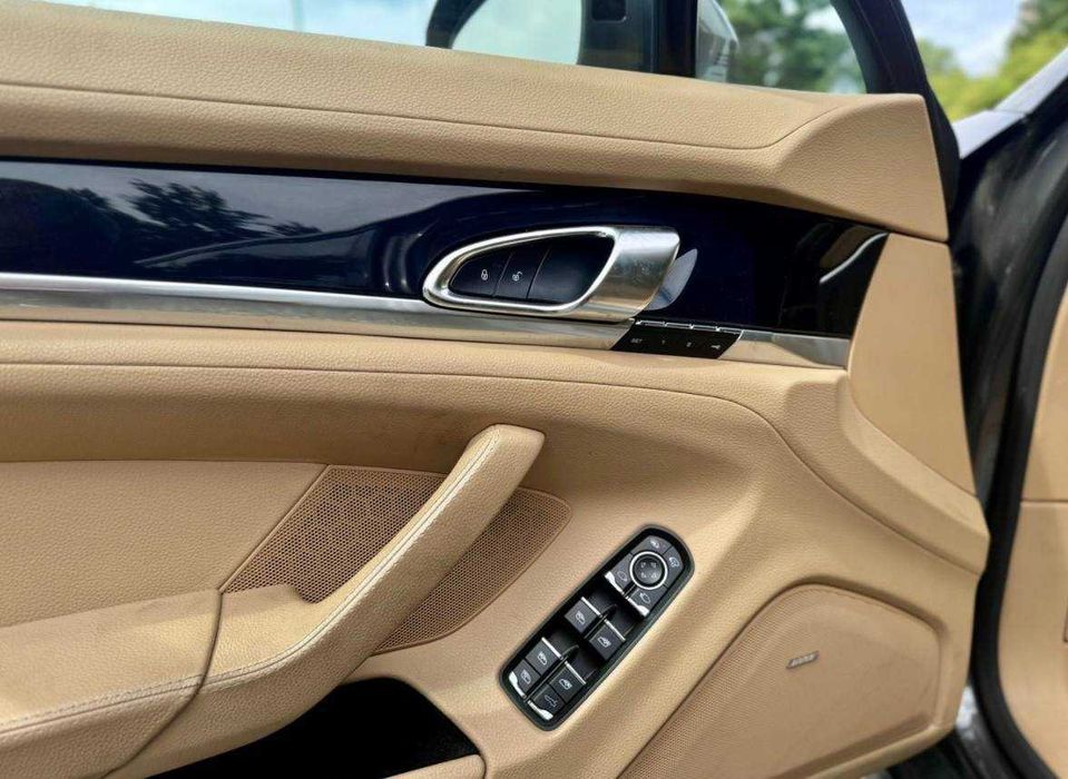 Porsche Panamera 2014г гибрид