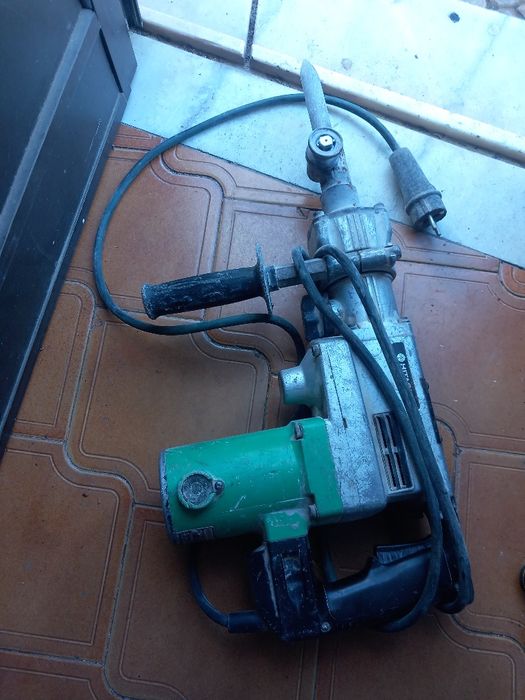 Hitachi martelo eléctrico perfurador