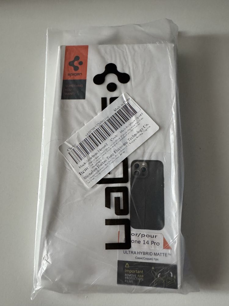 Spigen ultra hybrid matte Etui case iphone 14 pro