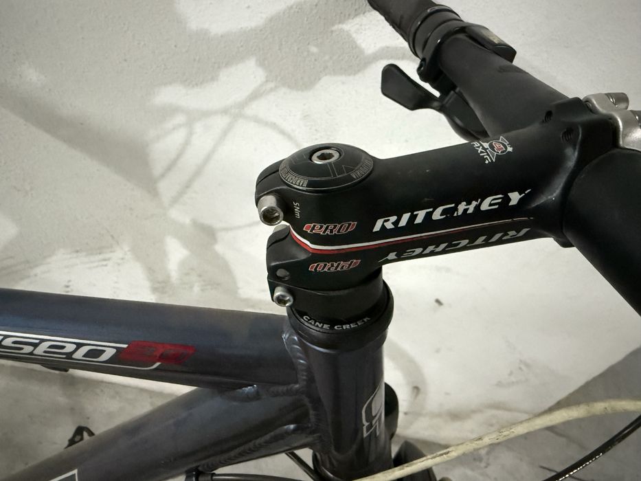 Quadro de bicicleta gt todo completo