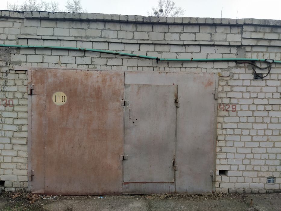 Гараж центр города  автокооператив КАРБЮРАТОР