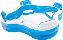 Piscina insuflável com quatro poltronas     229 x 229 x 66 cm     NOVO