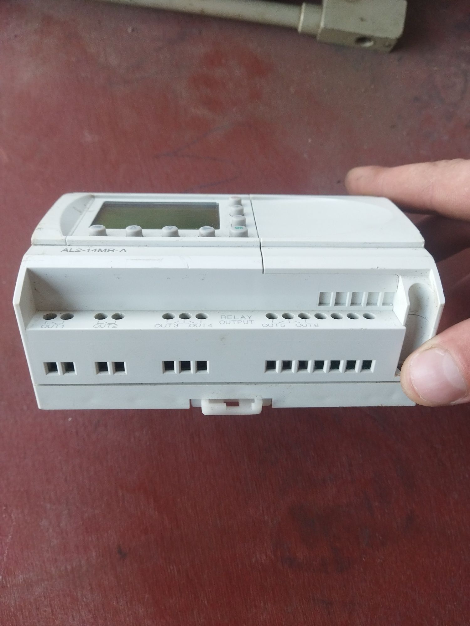 Контролер Mitsubishi AL2-14MR-А