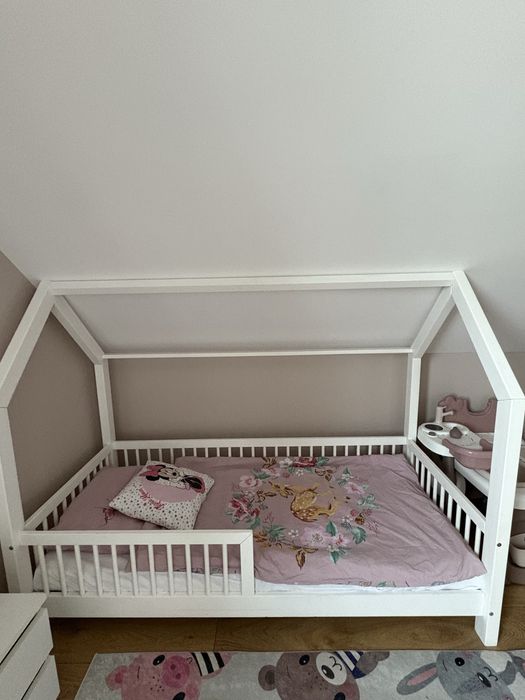 Łóżko domek, bialy drewniany luletto