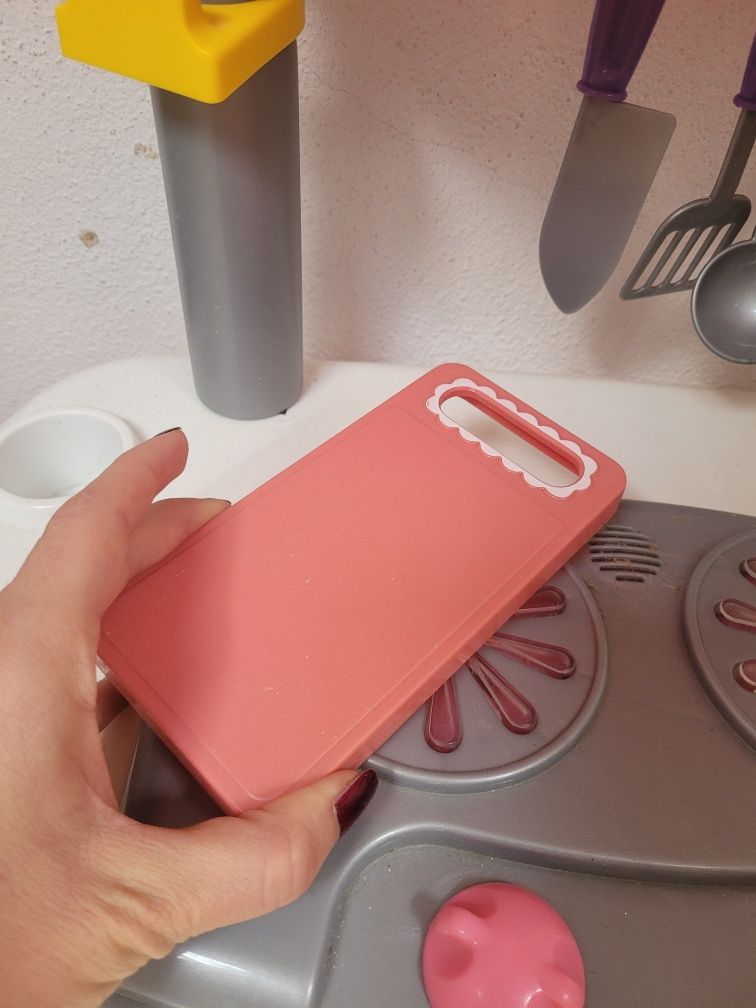Cozinha de brincar incluí acessórios