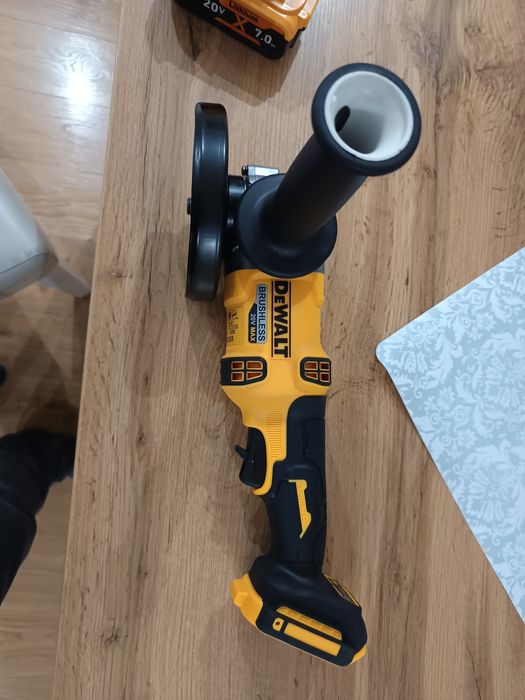 Szlifierka DeWalt dcg 414