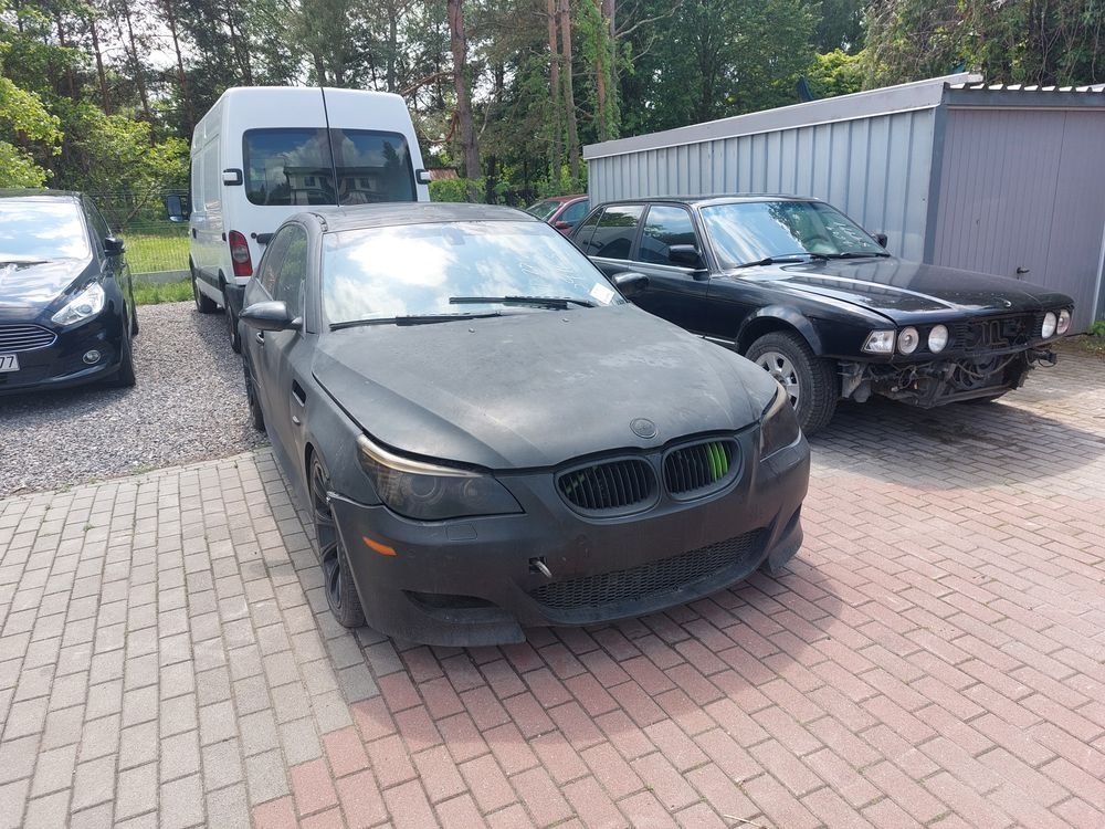 BMW M5 E60 S85B50