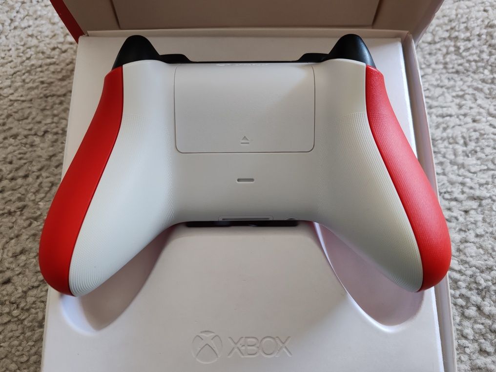 Comando Xbox Series X/S Pulse Red