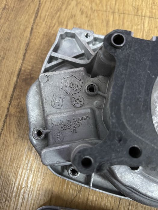 Картер у комплекті Husqvarna 545RX    новий  5886763-01