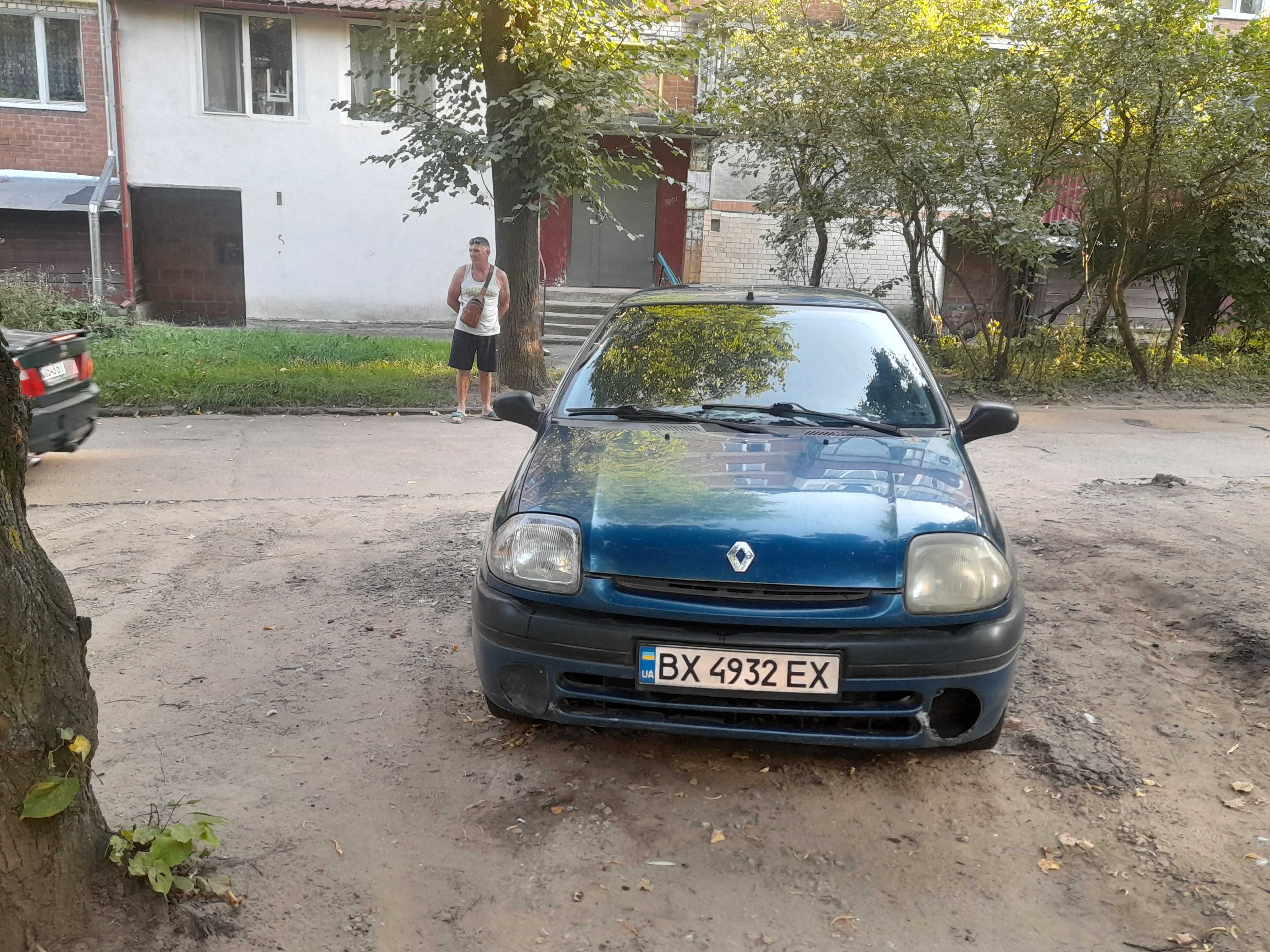 Renault Clio  1999