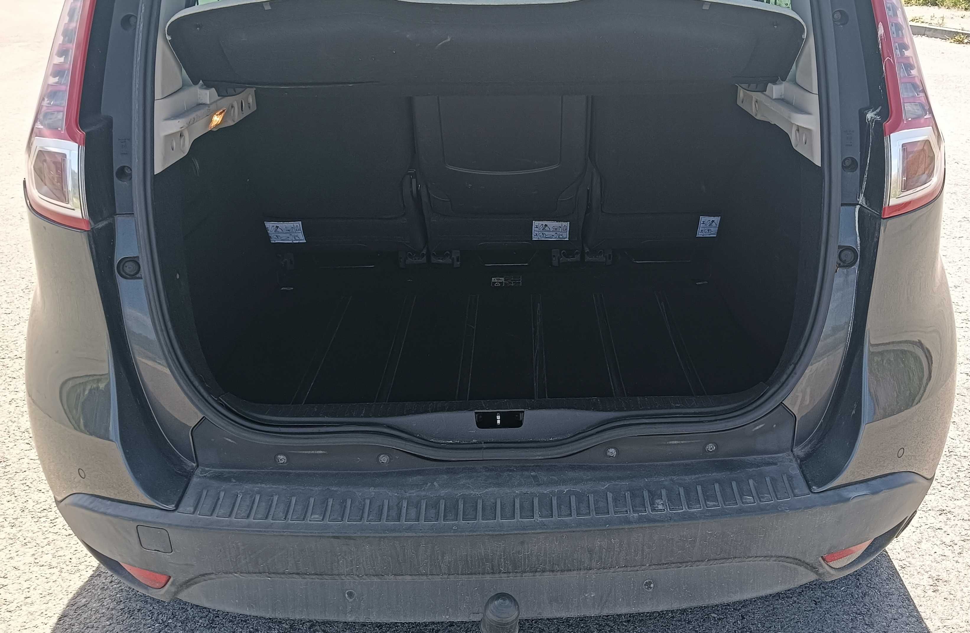 Renault Scenic III Expression 1.4 TCe (96 kW / 130 KM) 2010 rok B+G