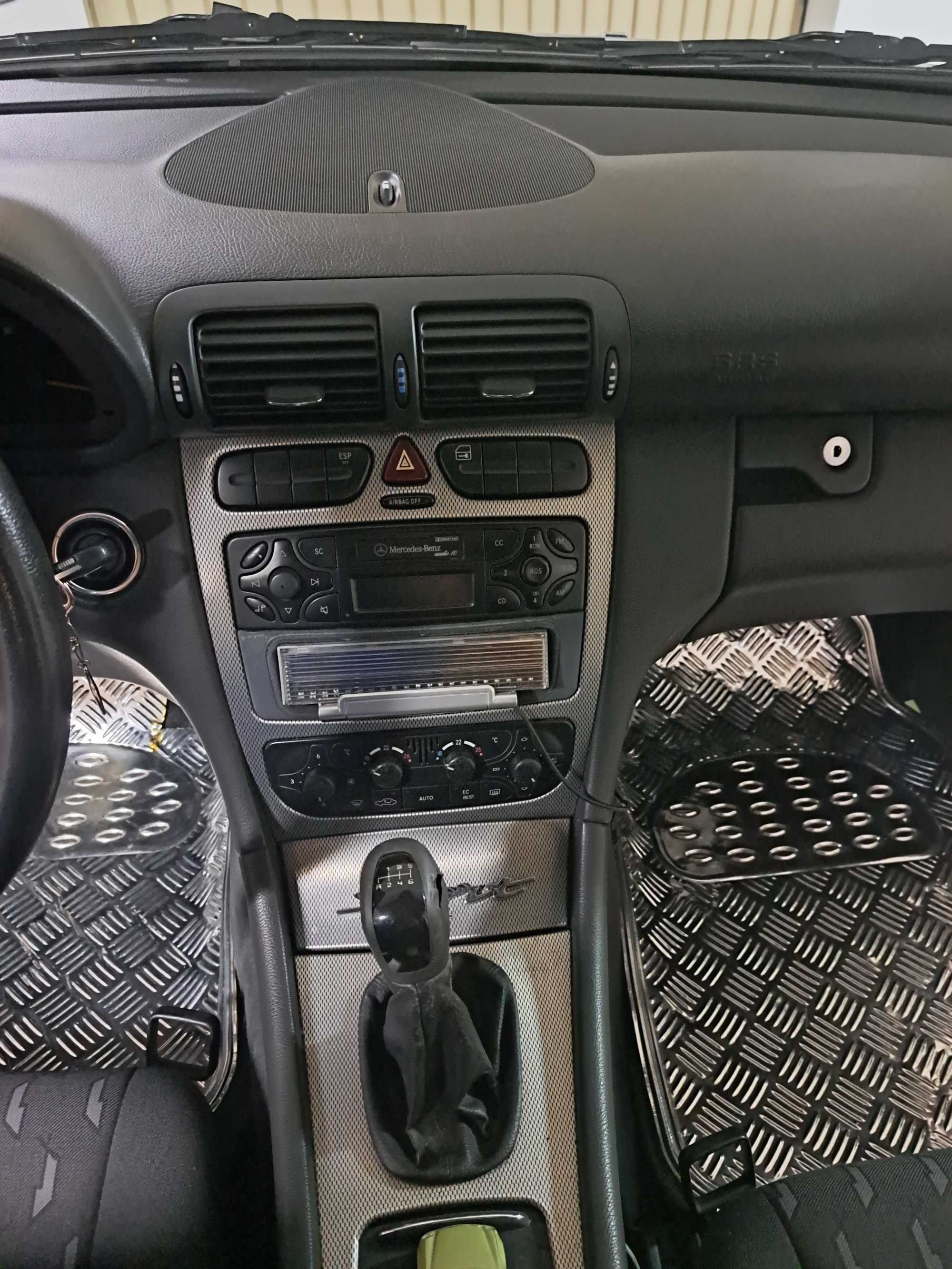 Vendo Mercedes C220 CDI