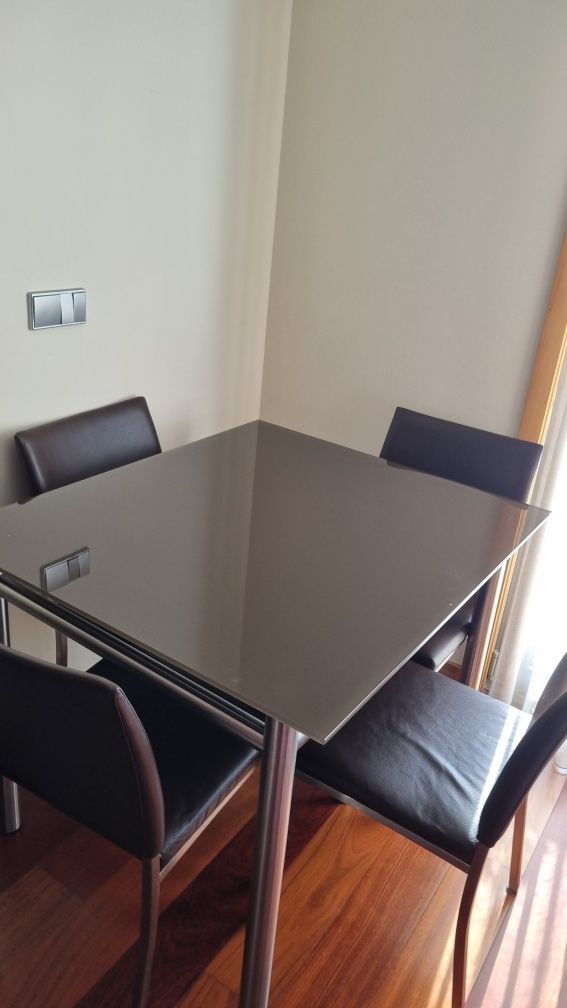 Mesa inox tampo vidro castanho - com ou sem cadeiras