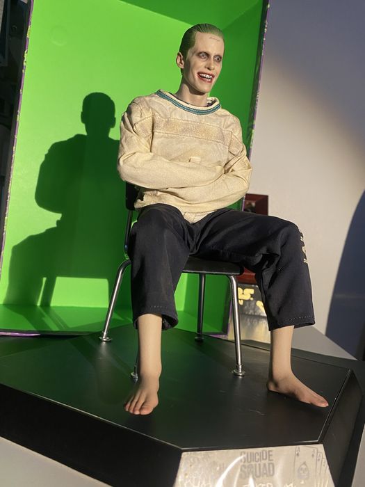 Hot Toys The Joker Suicide Squad Arkham Asylum DELUXE EDITION MMS373