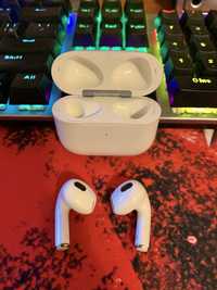 Продам Airpods 3