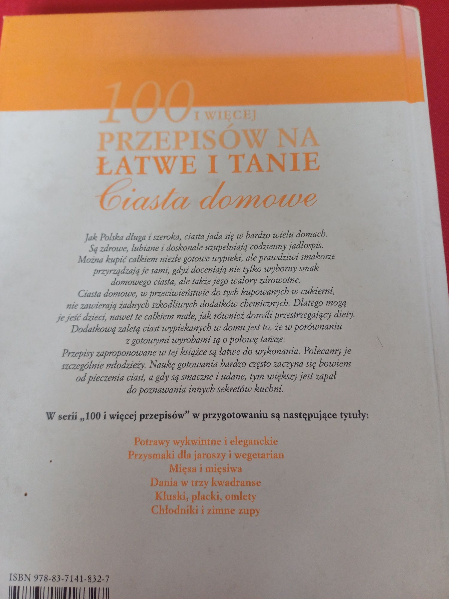 100 i więcej przepisów na łatwe i tanie ciasta domowe