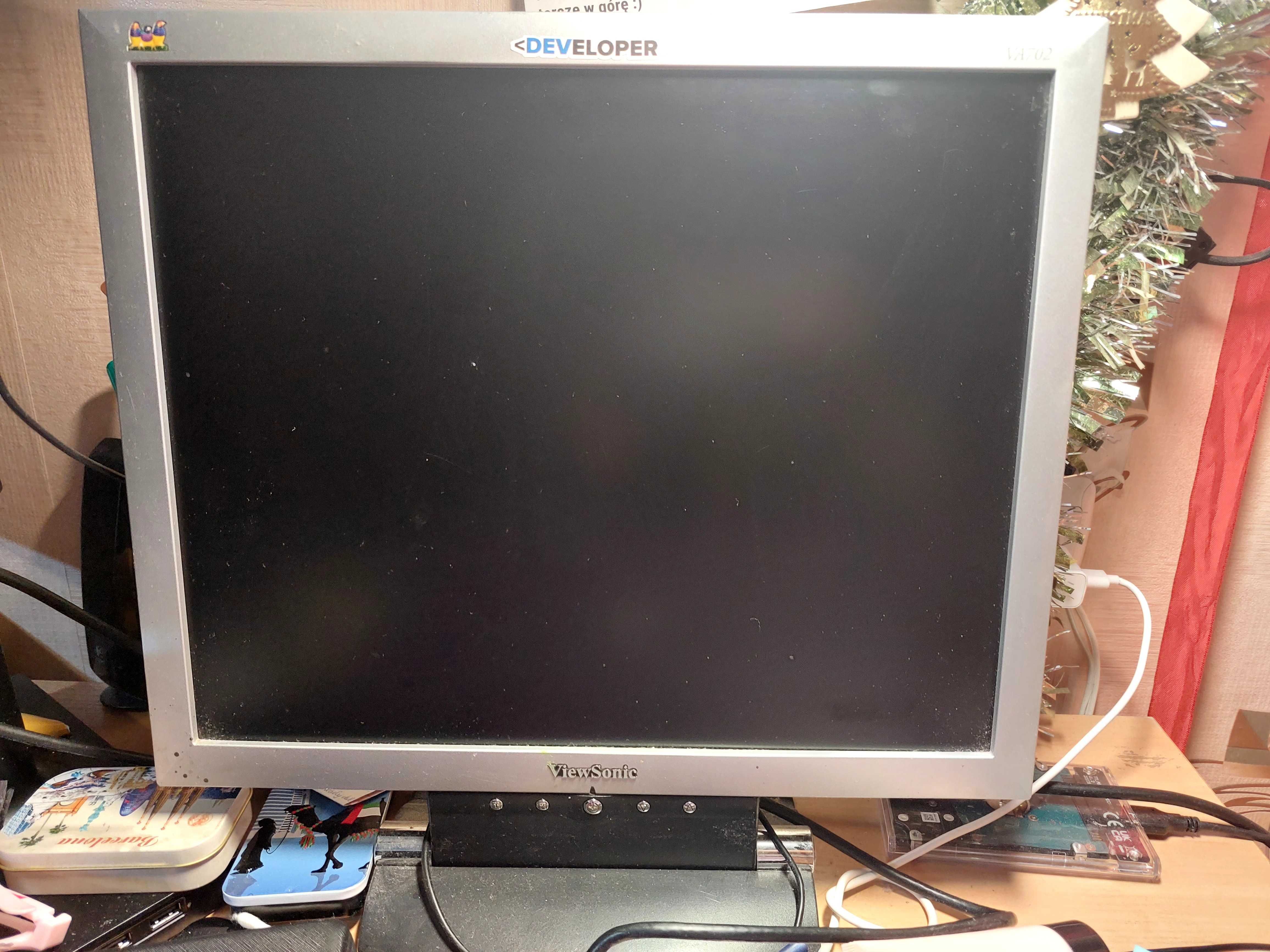 Монітор ViewSonic VA702 17