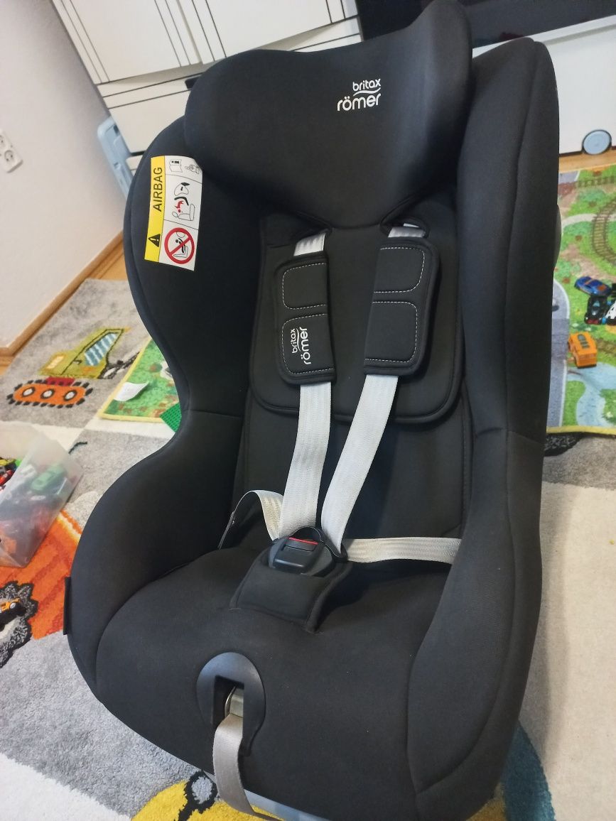 Fotelik samochodowy Brirax Römer RWF