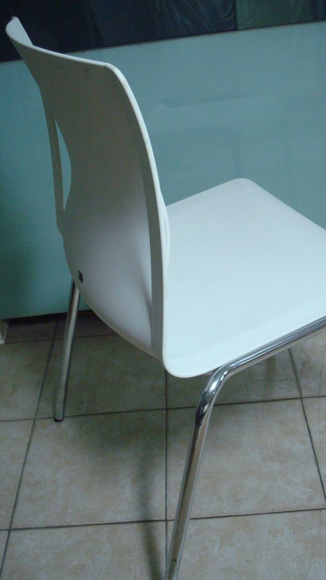 Krzesło biurowe KONIG NEURATH  białe