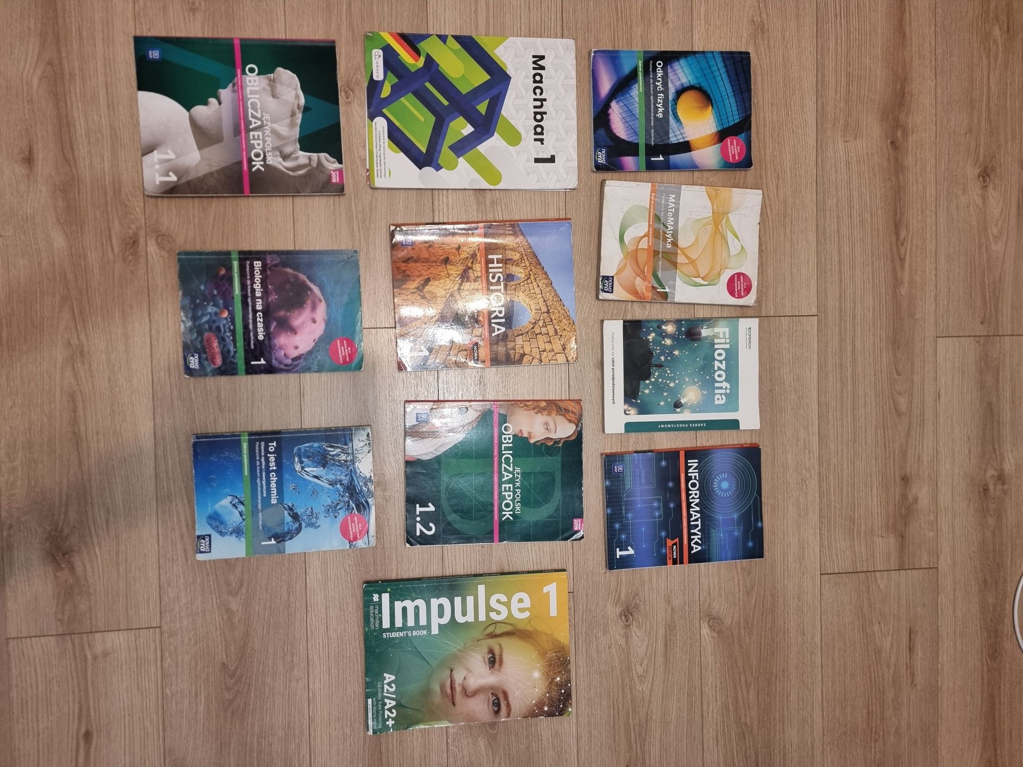 Podręczniki do 1 klasy liceum/technikum – cały zestaw