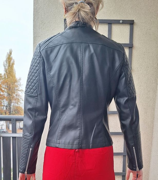 Skórzana kurtka czarna