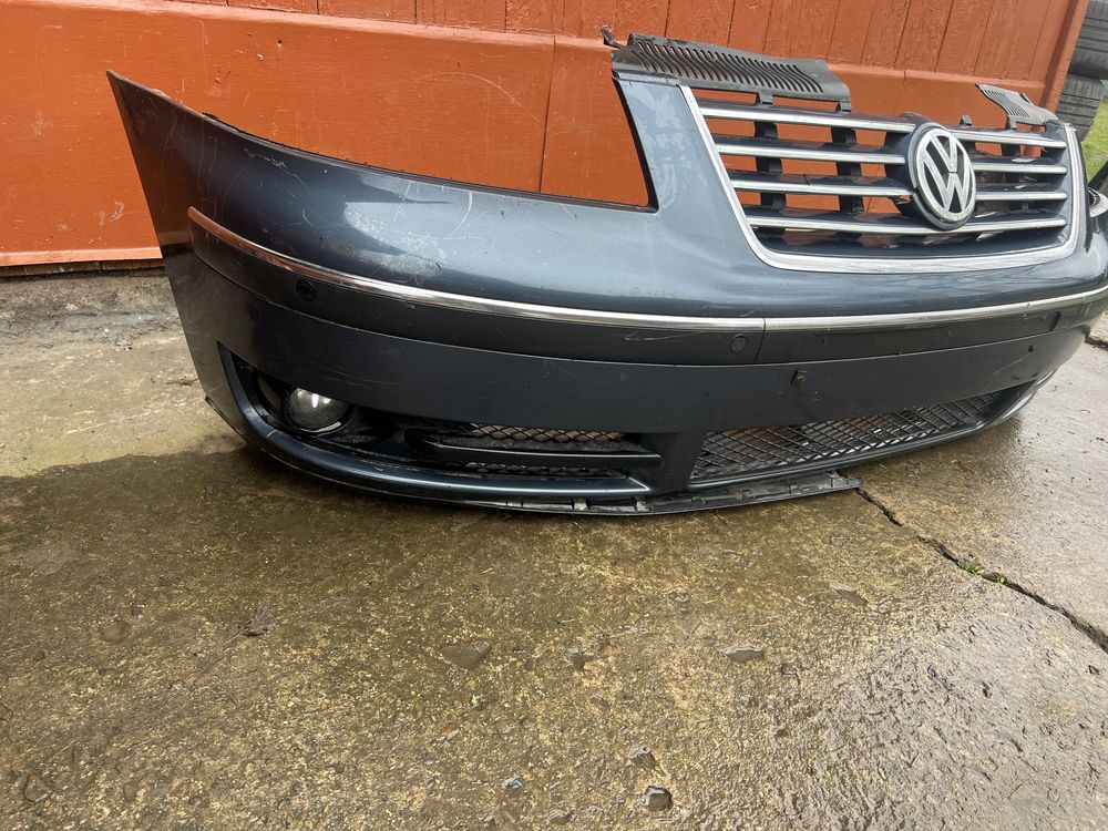 Бампер передній Volkswagen Sharan (Фольцваген Шаран) рестайловий