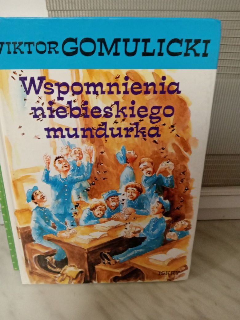 Wspomnienia niebieskiego mundurka , Wiktor Gomulicki.