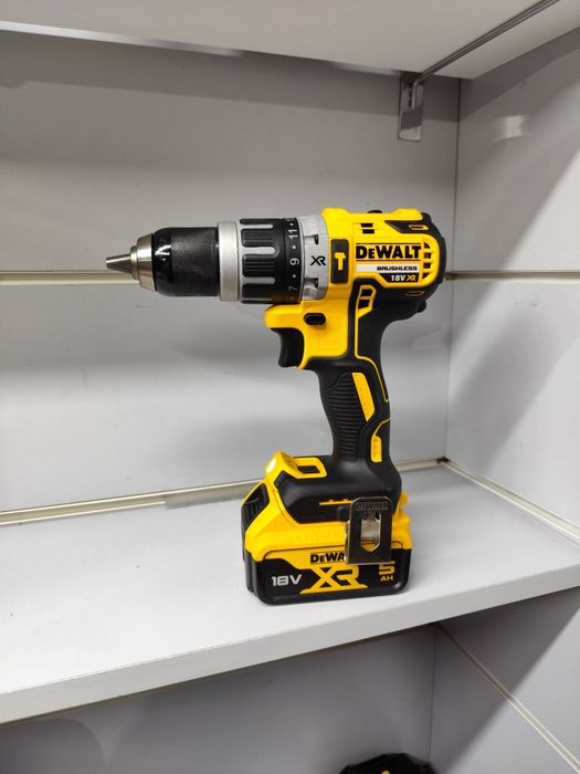 DeWal DCD 796 безщітковий шуруповерт з ударом Деволт оригінал