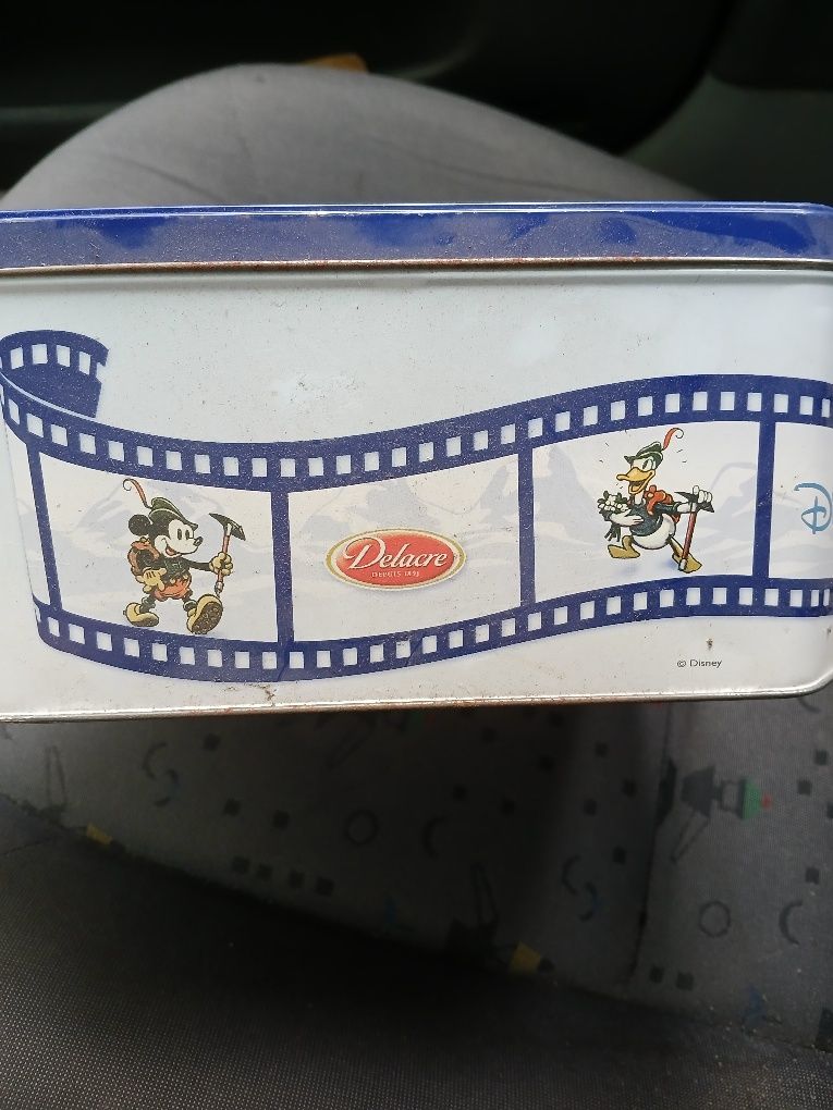 Puszka metalowa Walt Disney