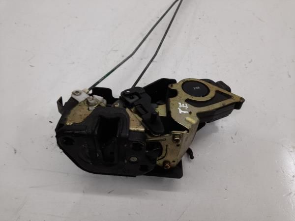 Fechadura / fecho porta trás esquerdo HYUNDAI Matrix (FC)