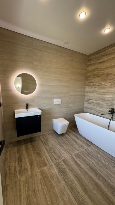 Сучасний Таунхаус з ремонтом та меблями