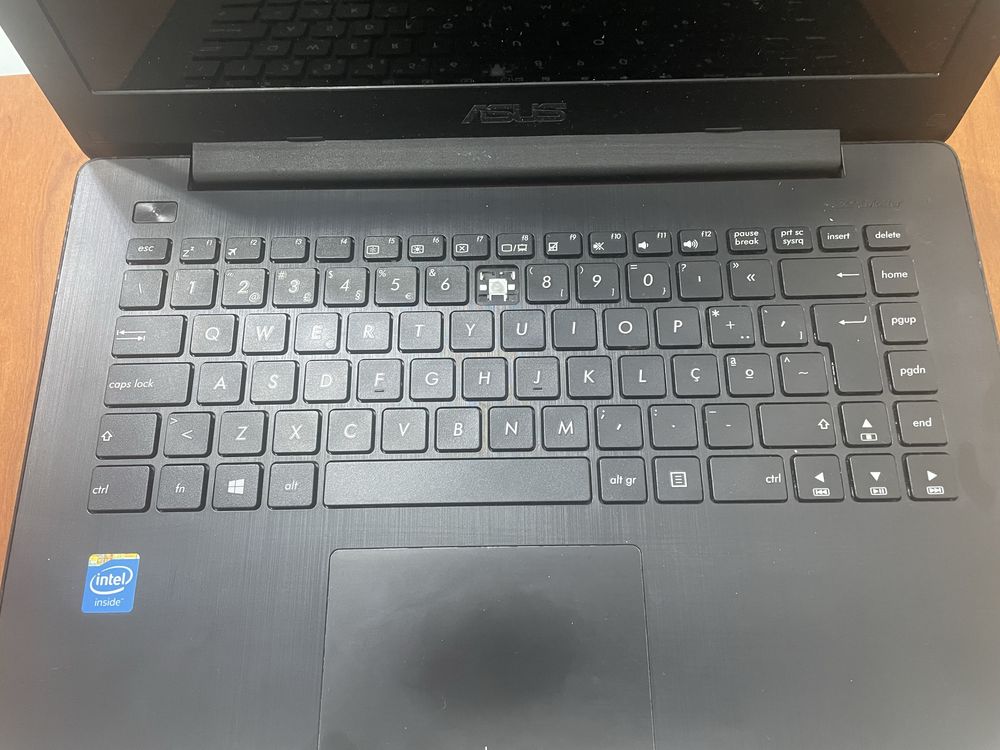 Portatil pc Asus F453M