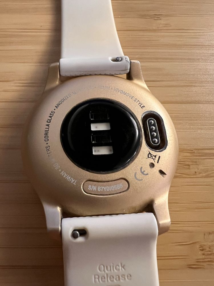 zegarek GARMIN Vivomove Style