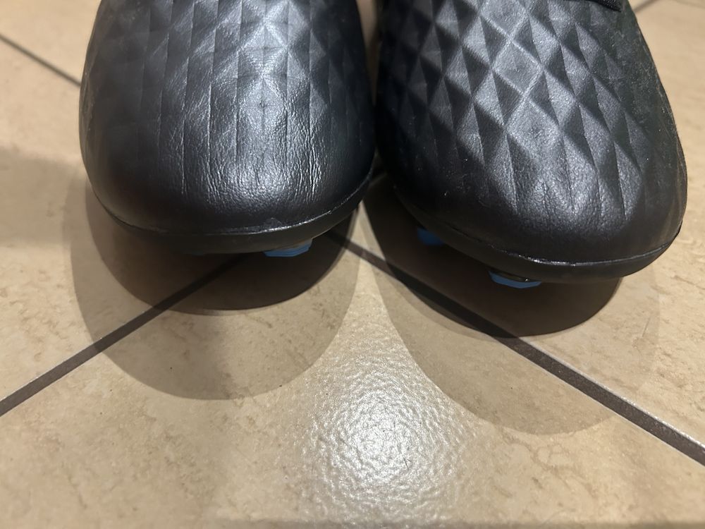 Nowe korki Nike Tiempo Legend 8 Academy MG, 42,5, lanki