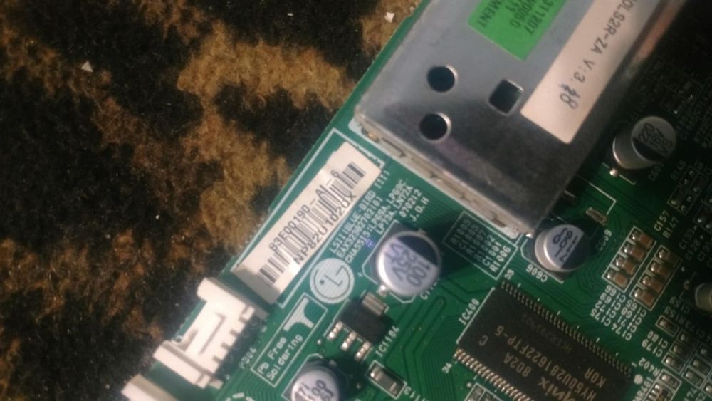 LG 22LS4R  ,t200xw02 v 0 матриця ,EAX32382702 mai board
EAX32382702 ma