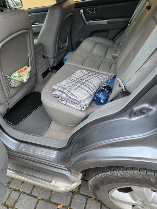 Sprzedam kia Sorento 2006 r. 3500 benzyna i gaz. Doinwestowane.