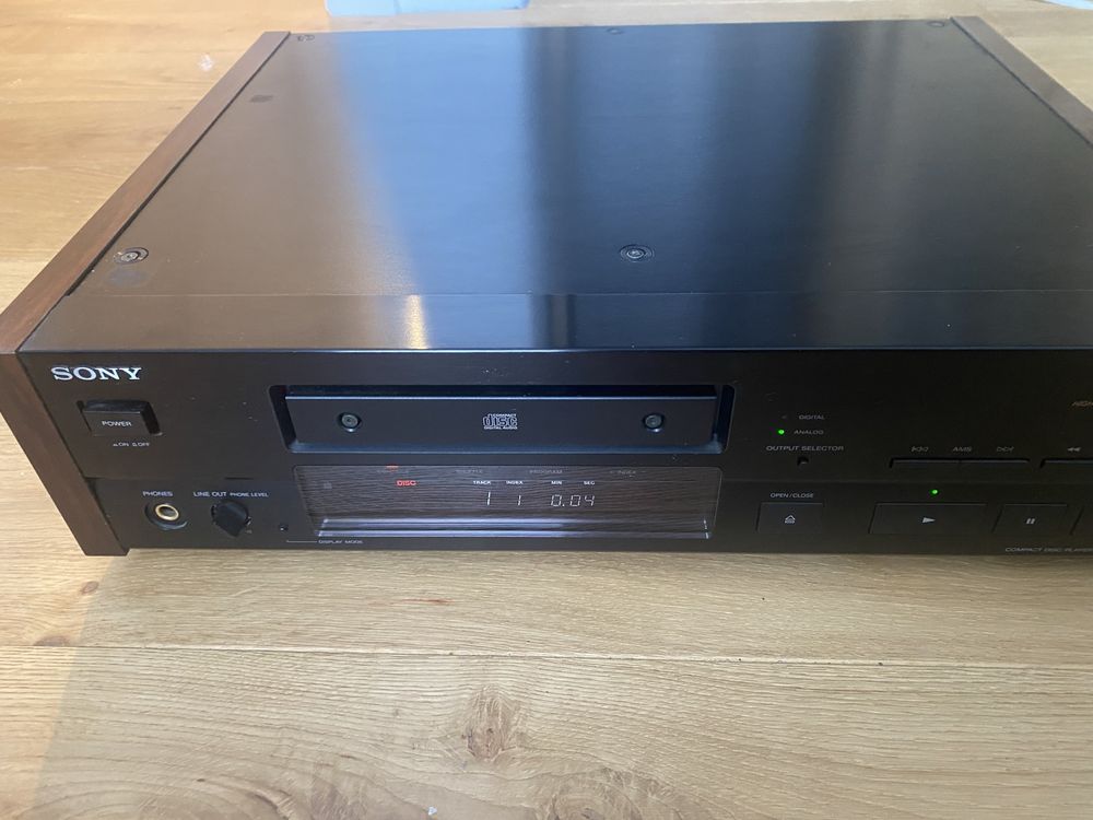 Odtwarzacz CD Sony X777ES