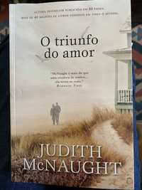 Vendo livro O trinufo do amor de Judith Mcnaught