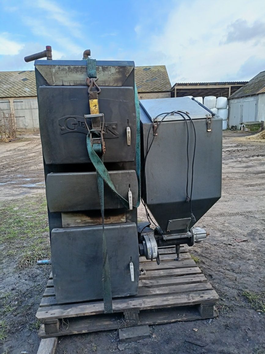 Sprzedam części do pieca na ekogroszek Gielniak 24Kw