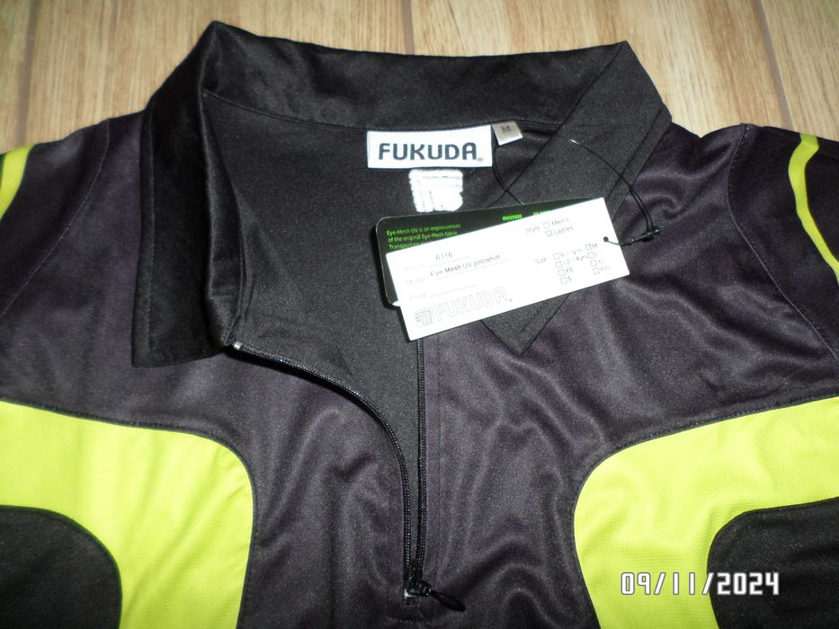 nowa damska koszulka sportowa -FUKUDA-M