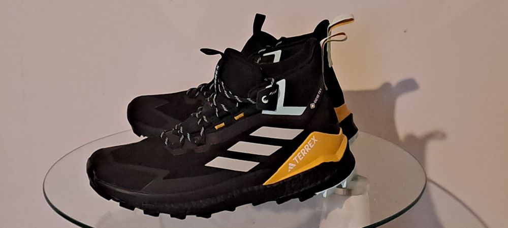 Adidas terrex free hiker 46