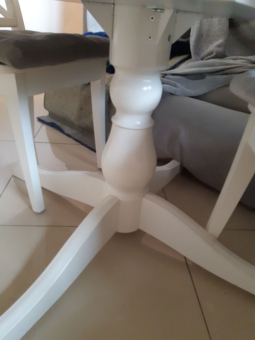 Stół okrągły rozkładany Ikea