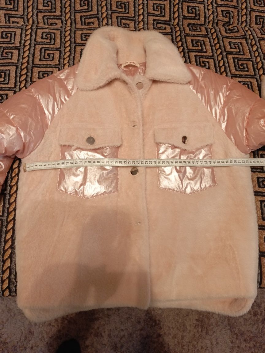 Демісезонна тепла куртка на дівчинку до 155
